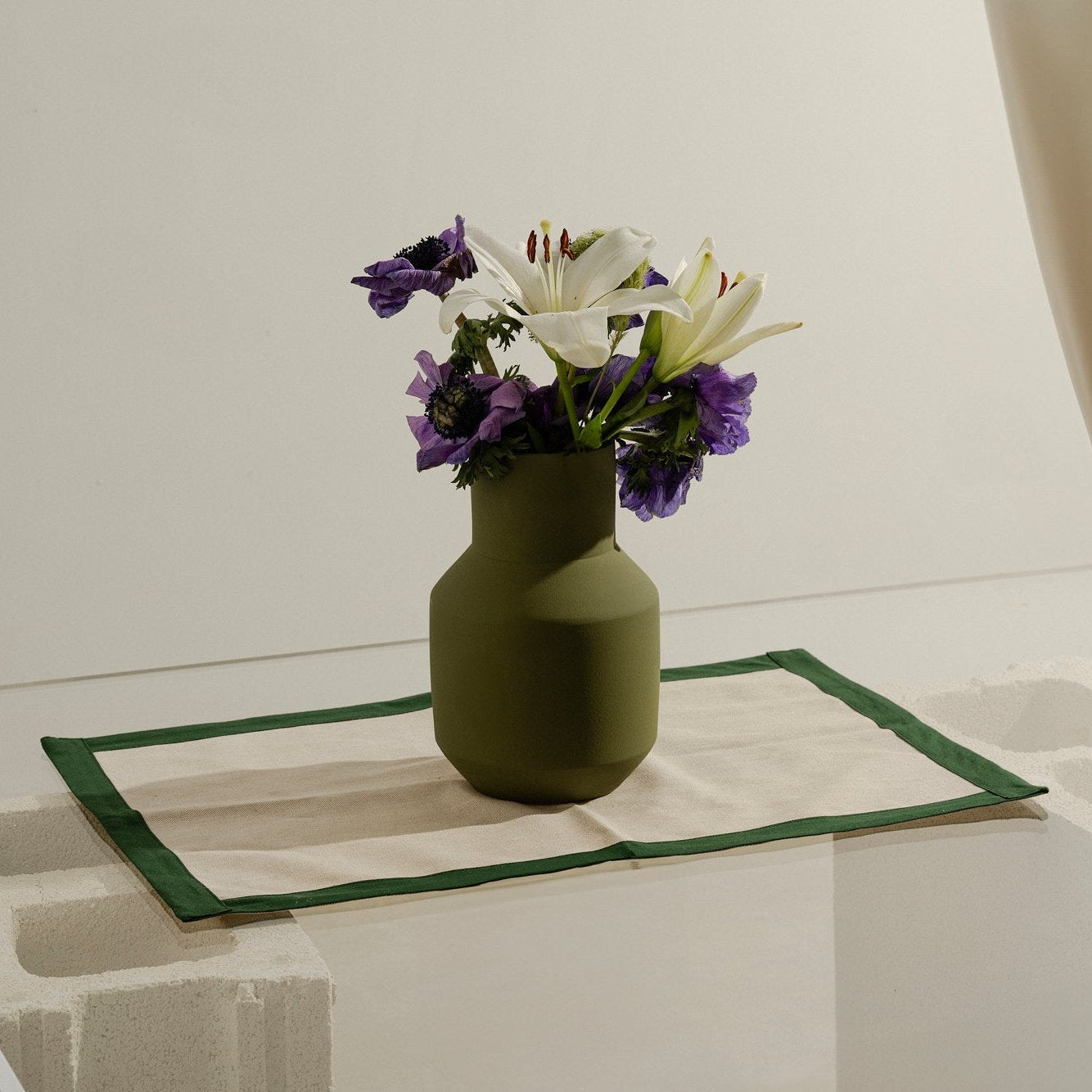 Sado Decorative Vase - Olive Green 🇵🇹