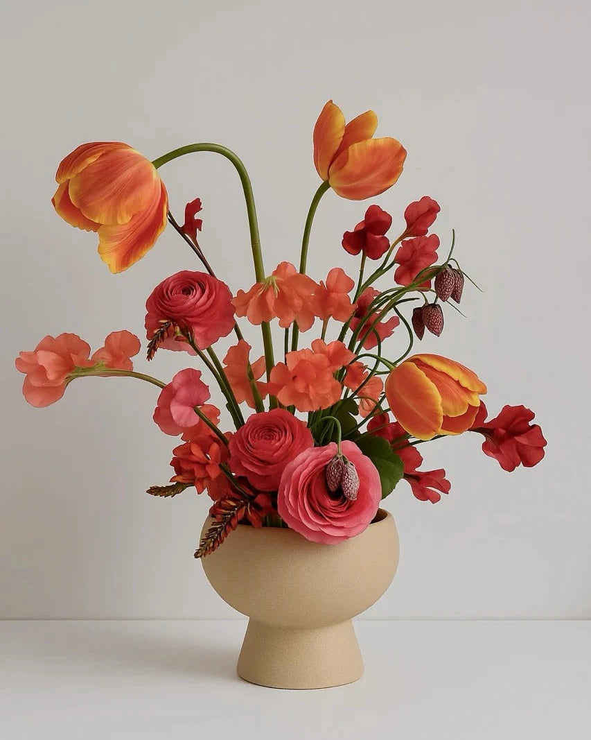 Ocactuu Keramik Vase "Holden Glazed Vase - Cream" handmade in Portugal